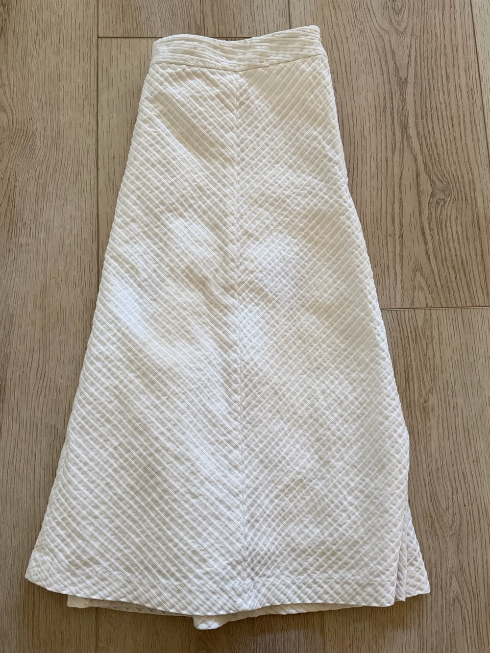 Banana Republic White Quilted A-Line Skirt